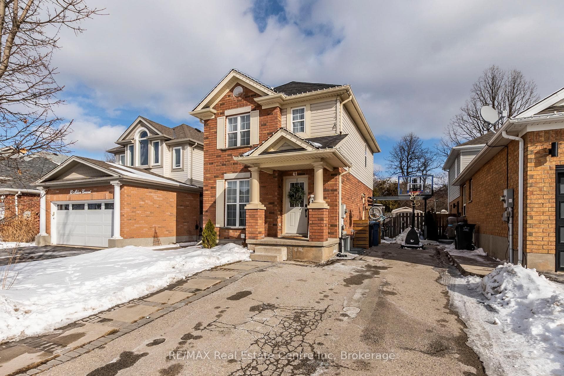 41 Milson Crescent photo 2