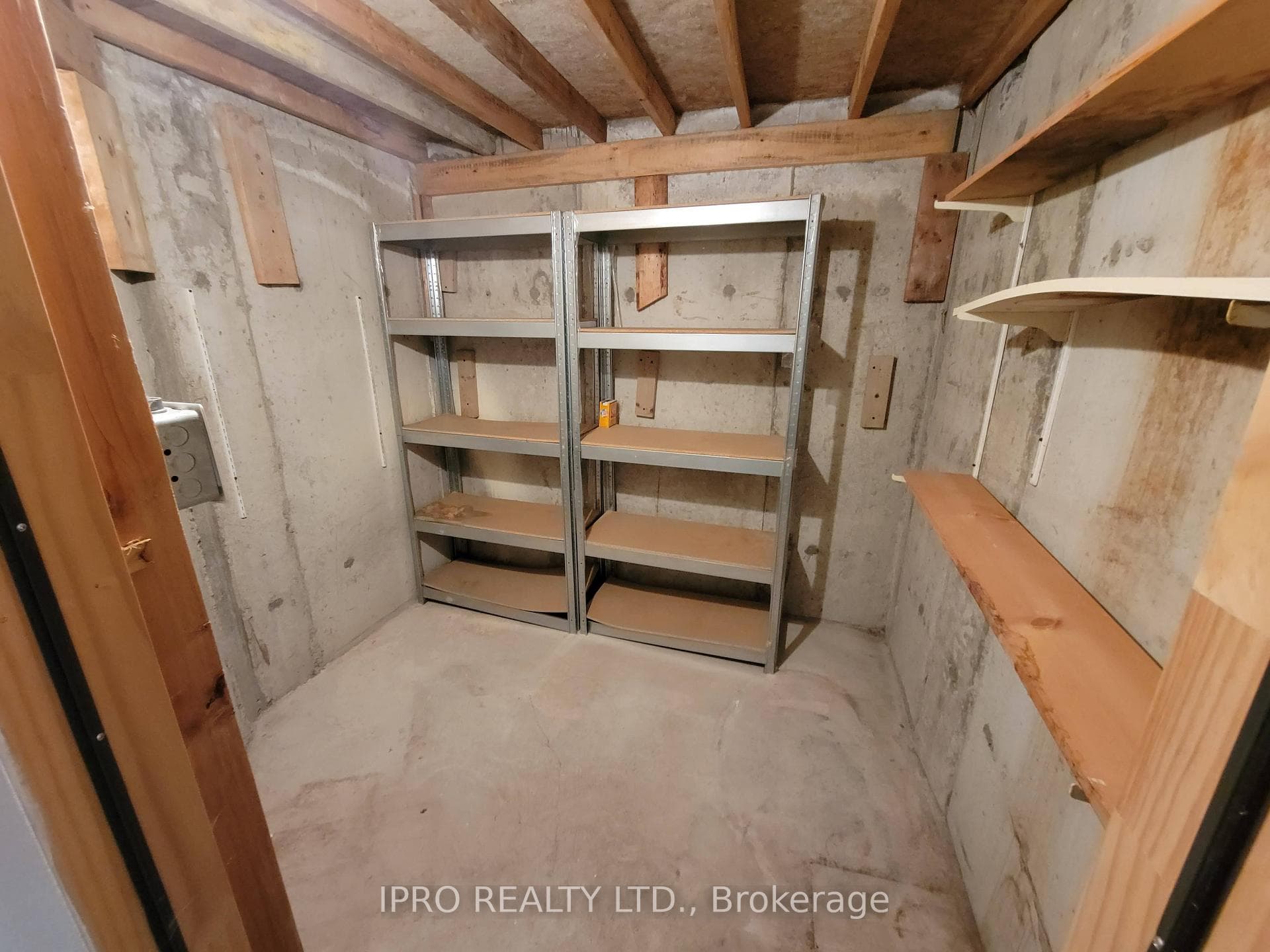 70 Ochalski Road photo 27