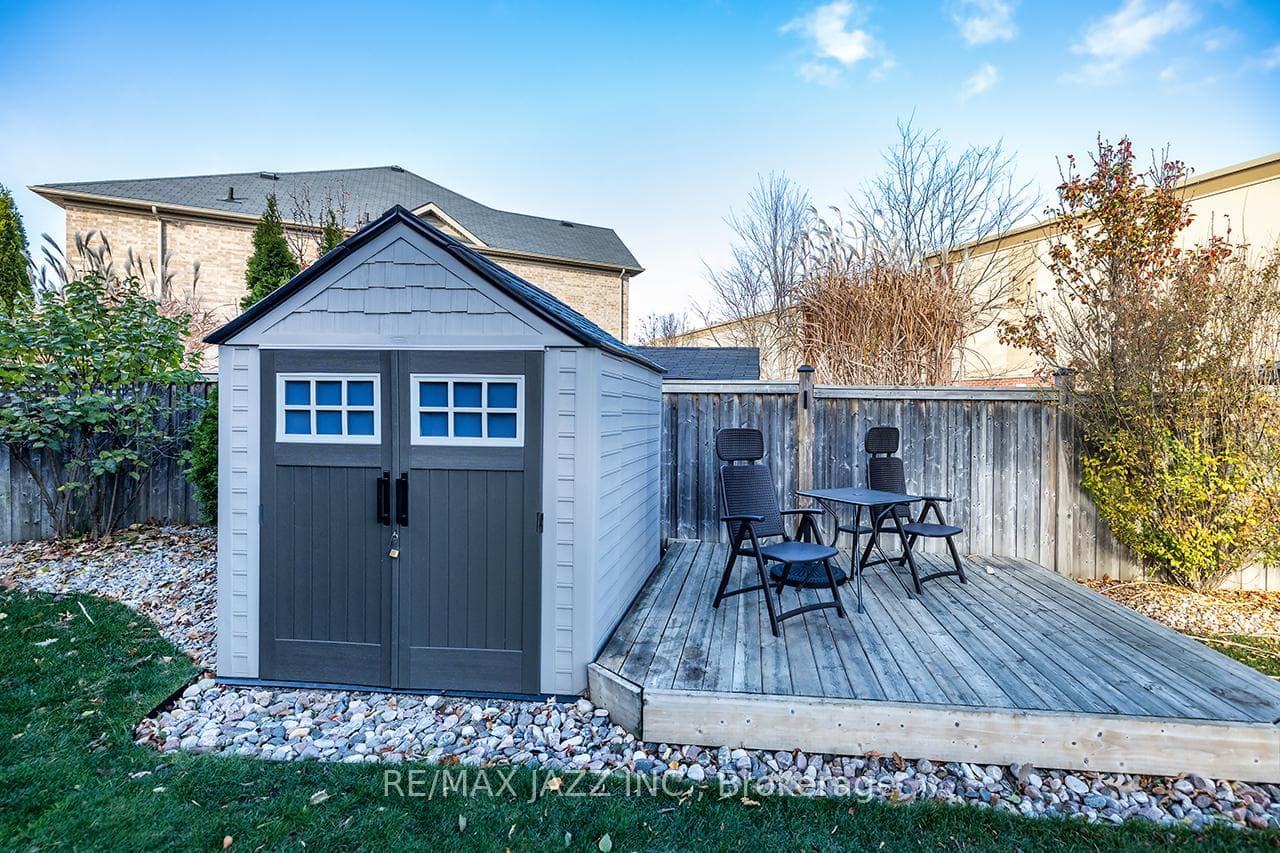 35 Summerside Avenue photo 25
