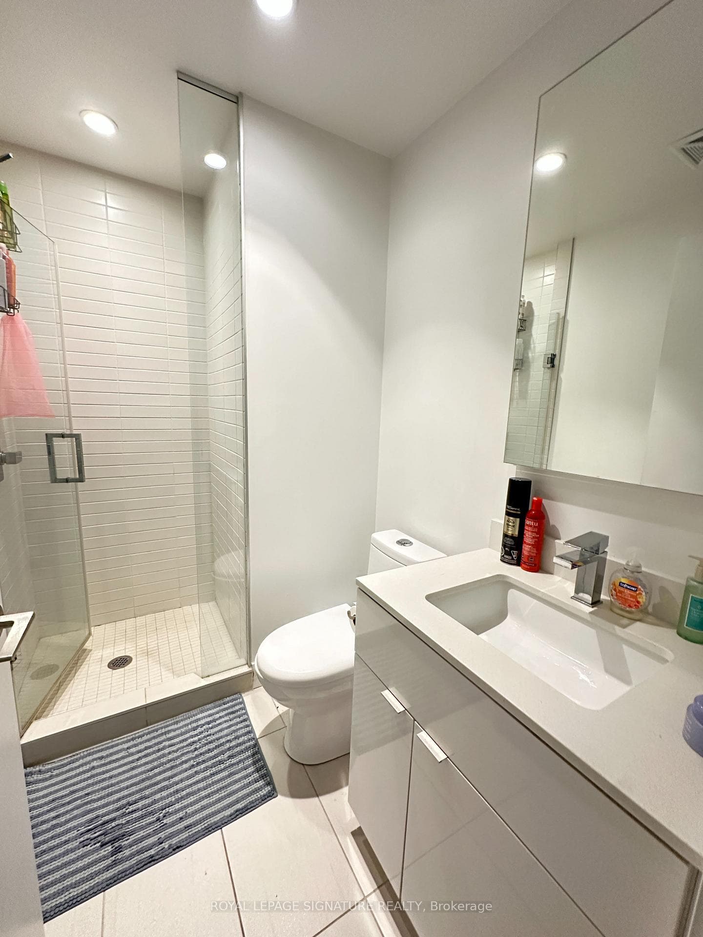3 Pcs Main Bathroom