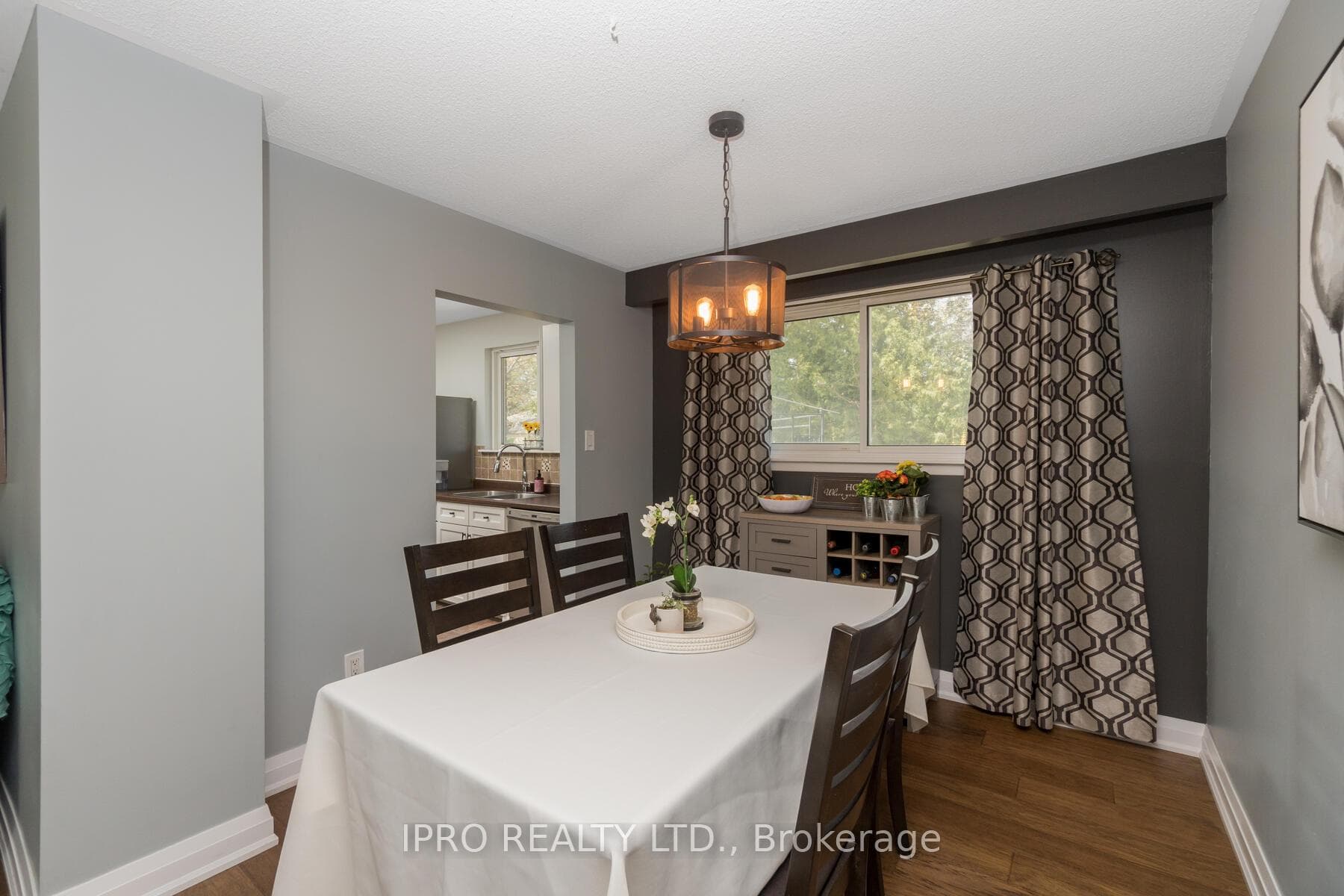 18 Joycelyn Crescent photo 12