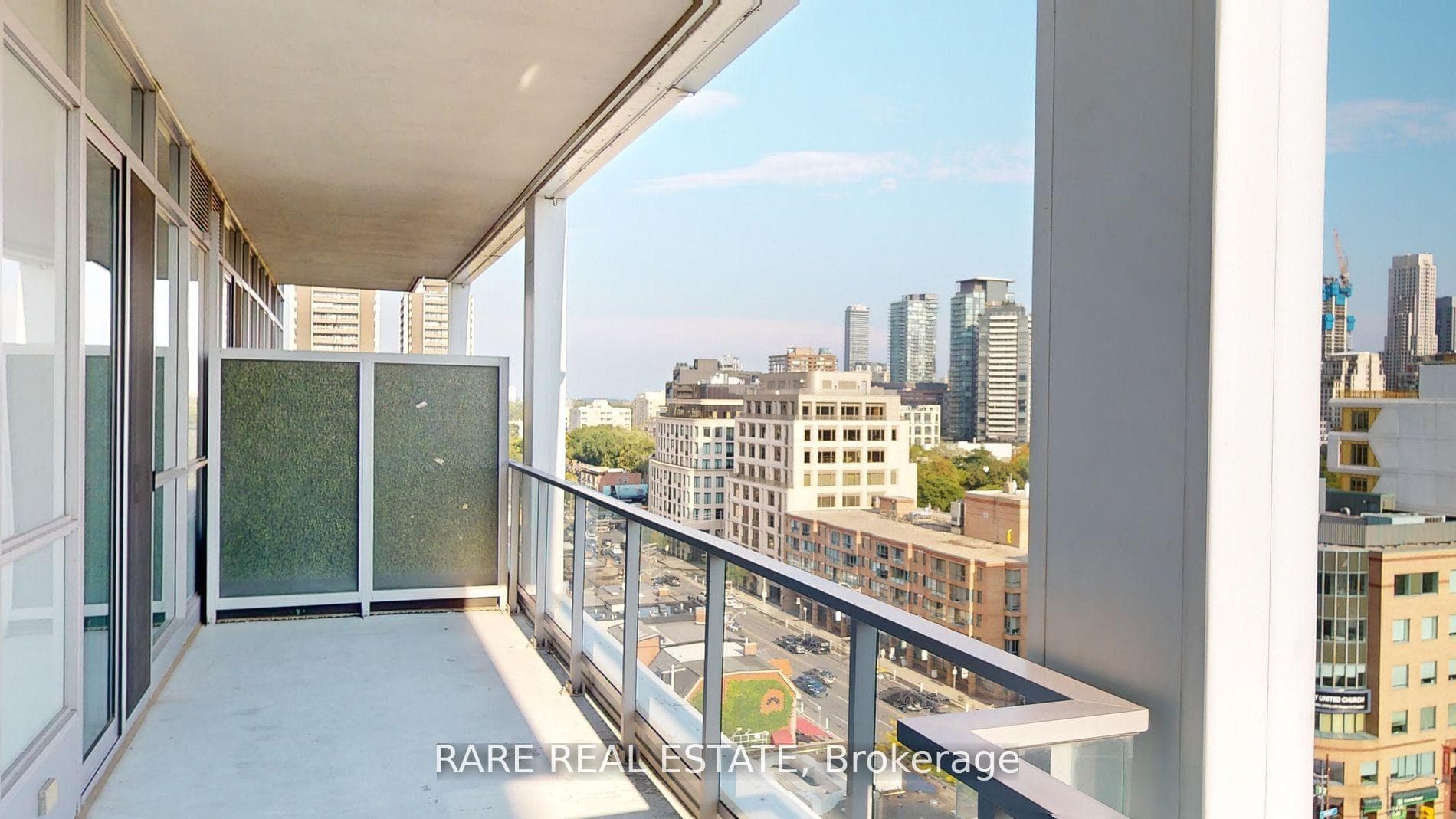 170 Avenue Road Unit 1101 photo 20