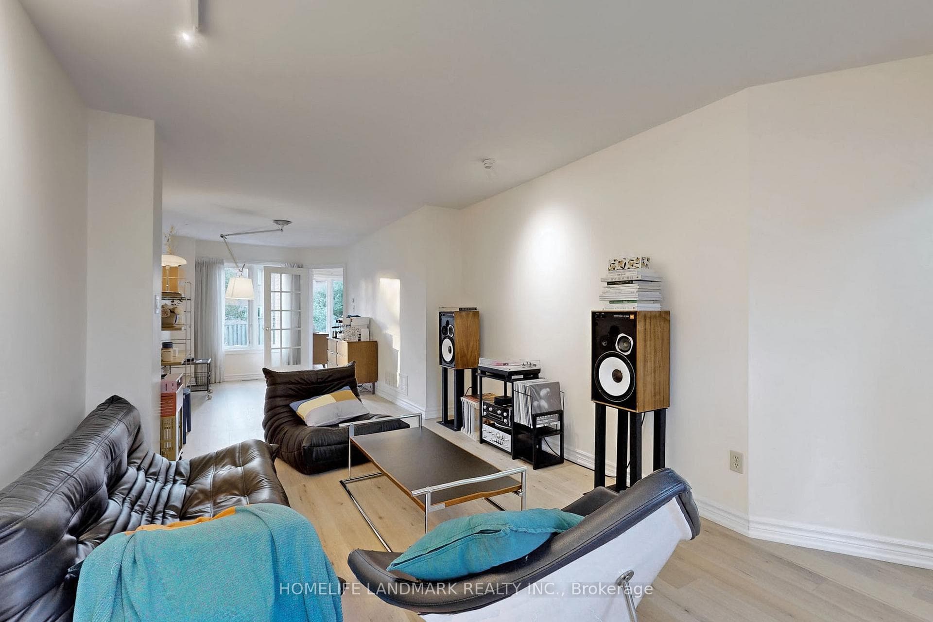 64 Alderbury Drive photo 4