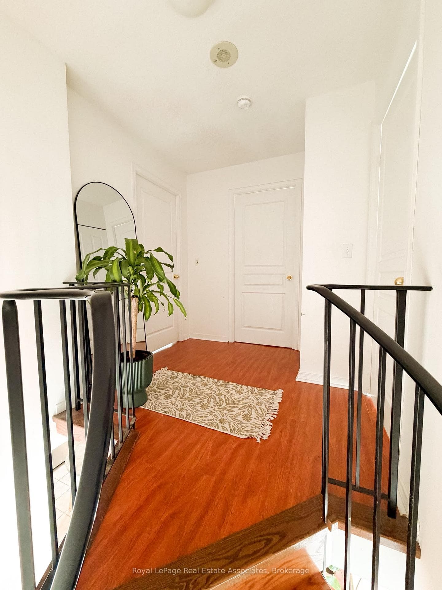 2585 Erin Centre Boulevard Unit 609 photo 6