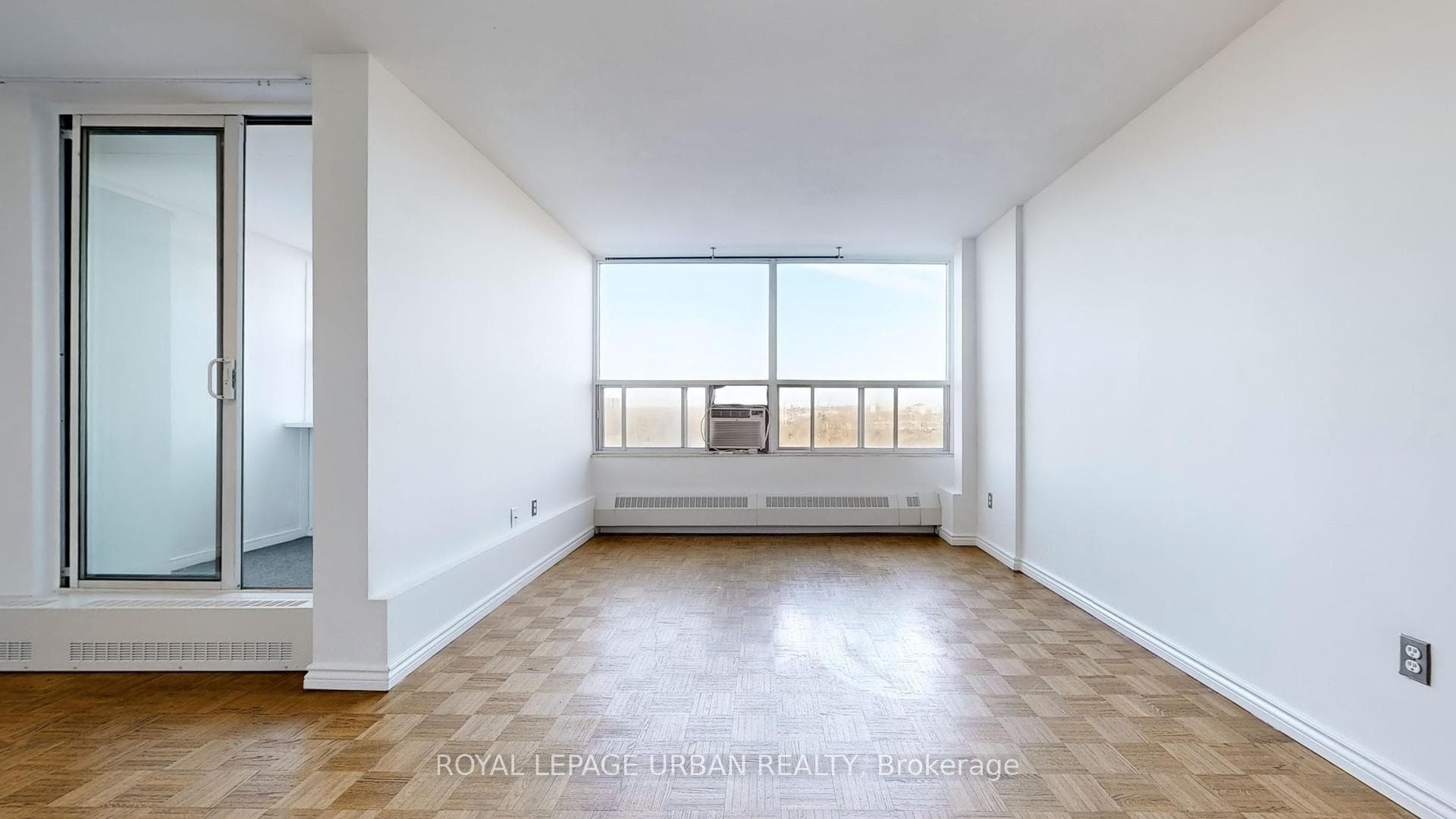 60 Pavane Linkway Way Unit 1102 photo 7