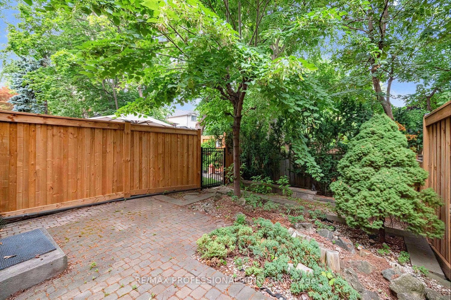 7 Briarly Lane photo 34