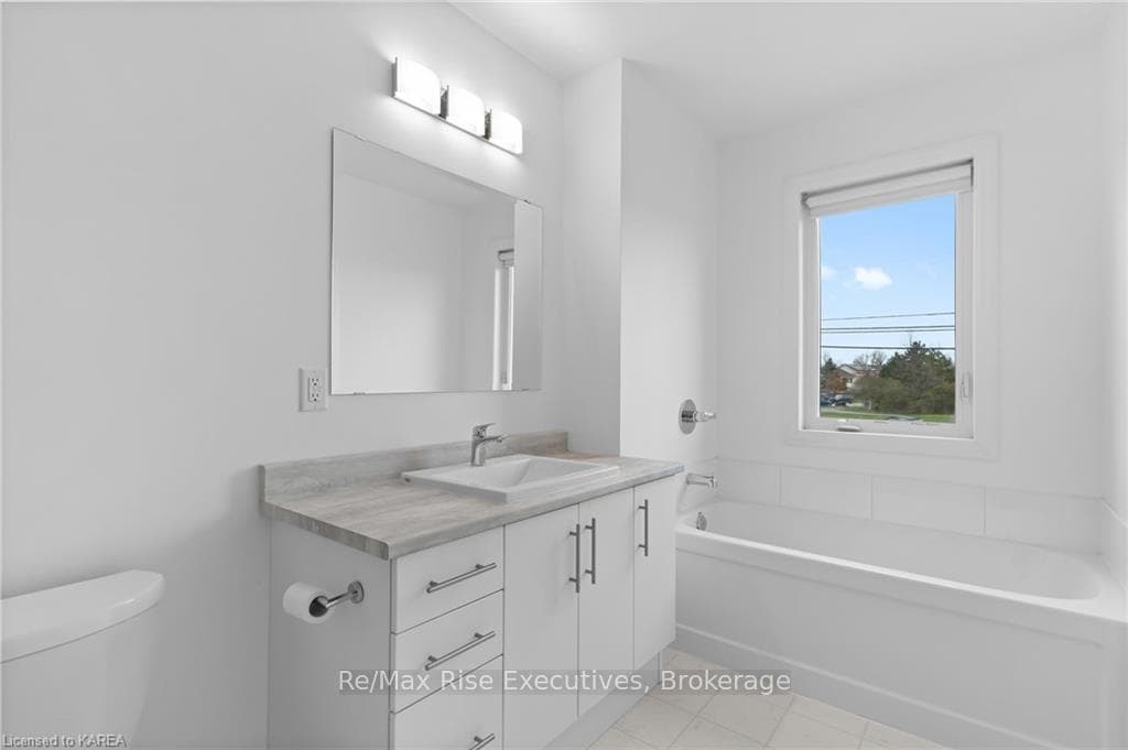 908 RIVERVIEW Way photo 29
