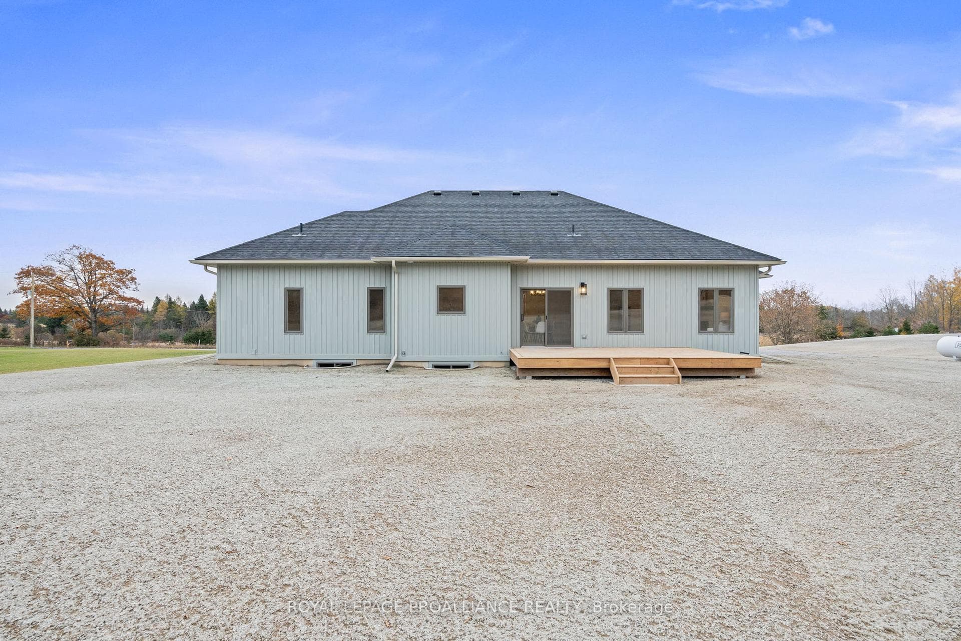 276 Haynes Road photo 20