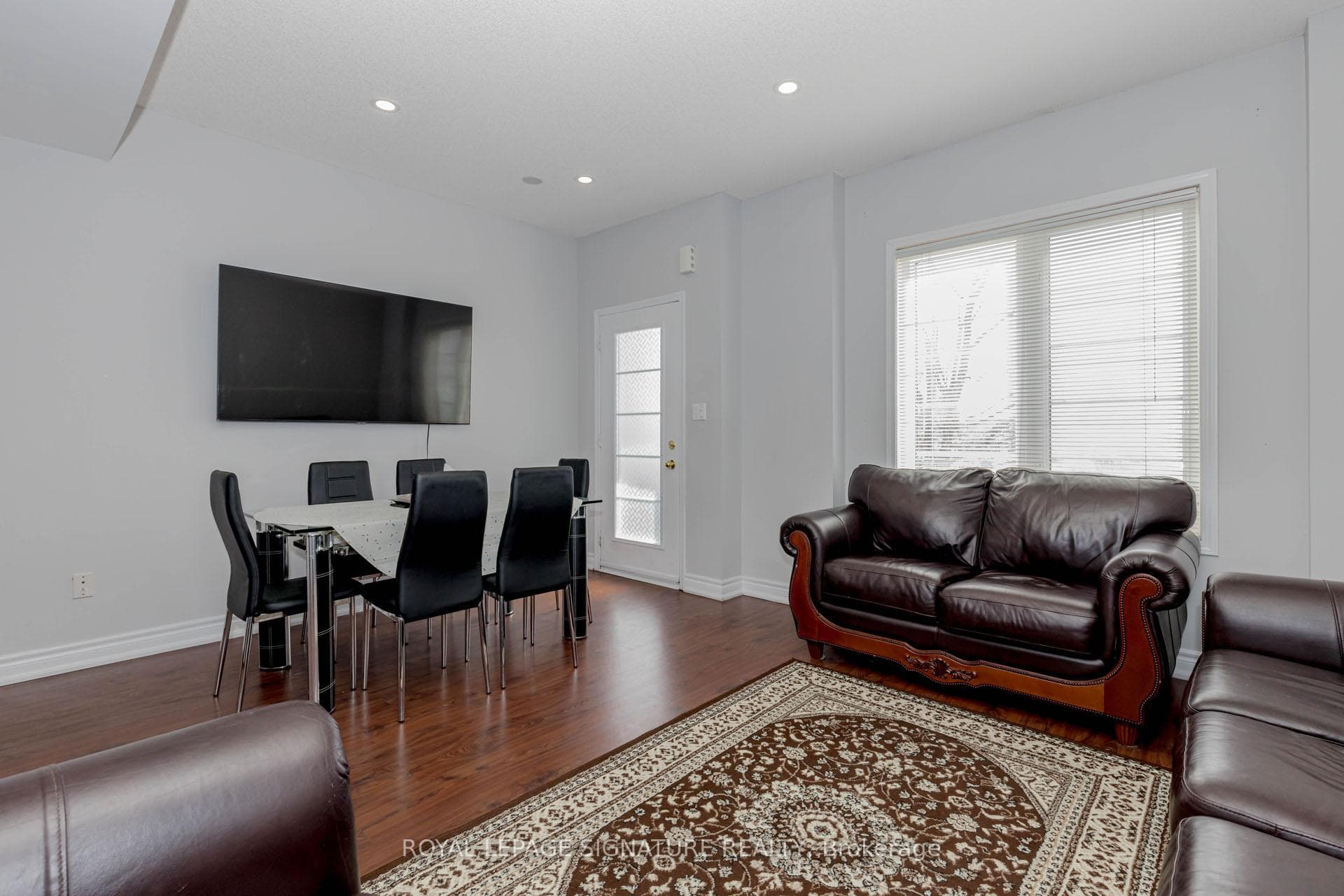 130 Bayly Street photo 7