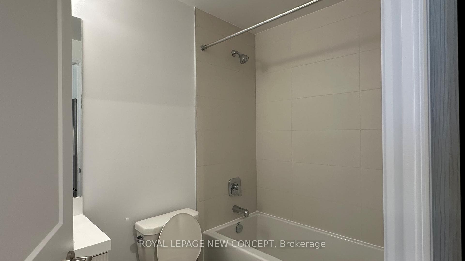 50 Dunfield Avenue Unit 620 photo 14