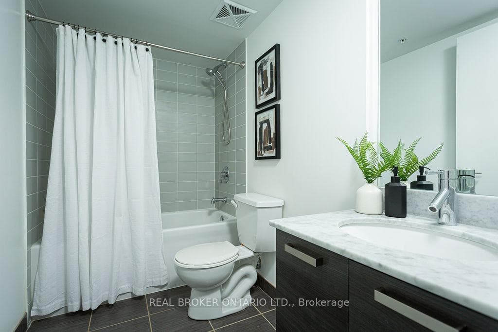 68 Abell Street Unit 1108 photo 14