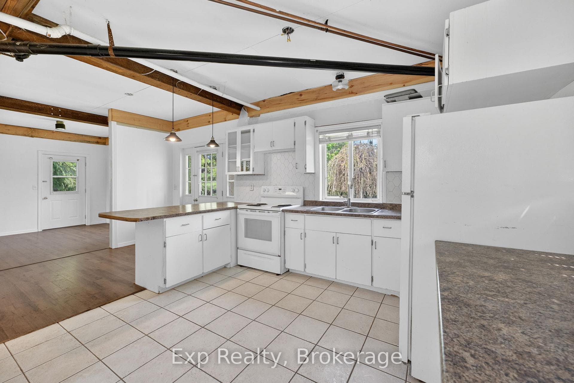 1207 Shannon Road photo 34