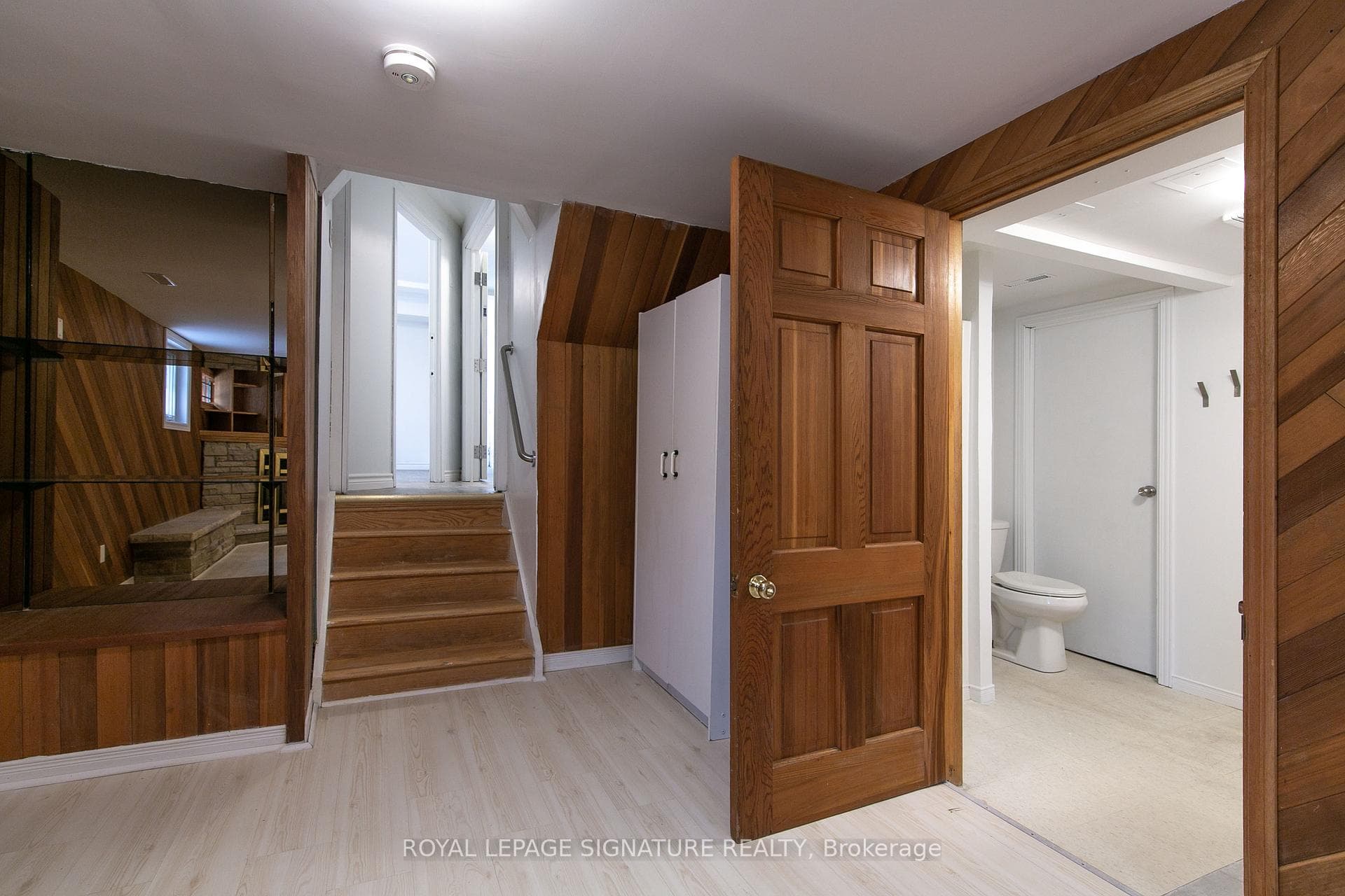 6436 Chaumont Crescent Unit Bsmt photo 23