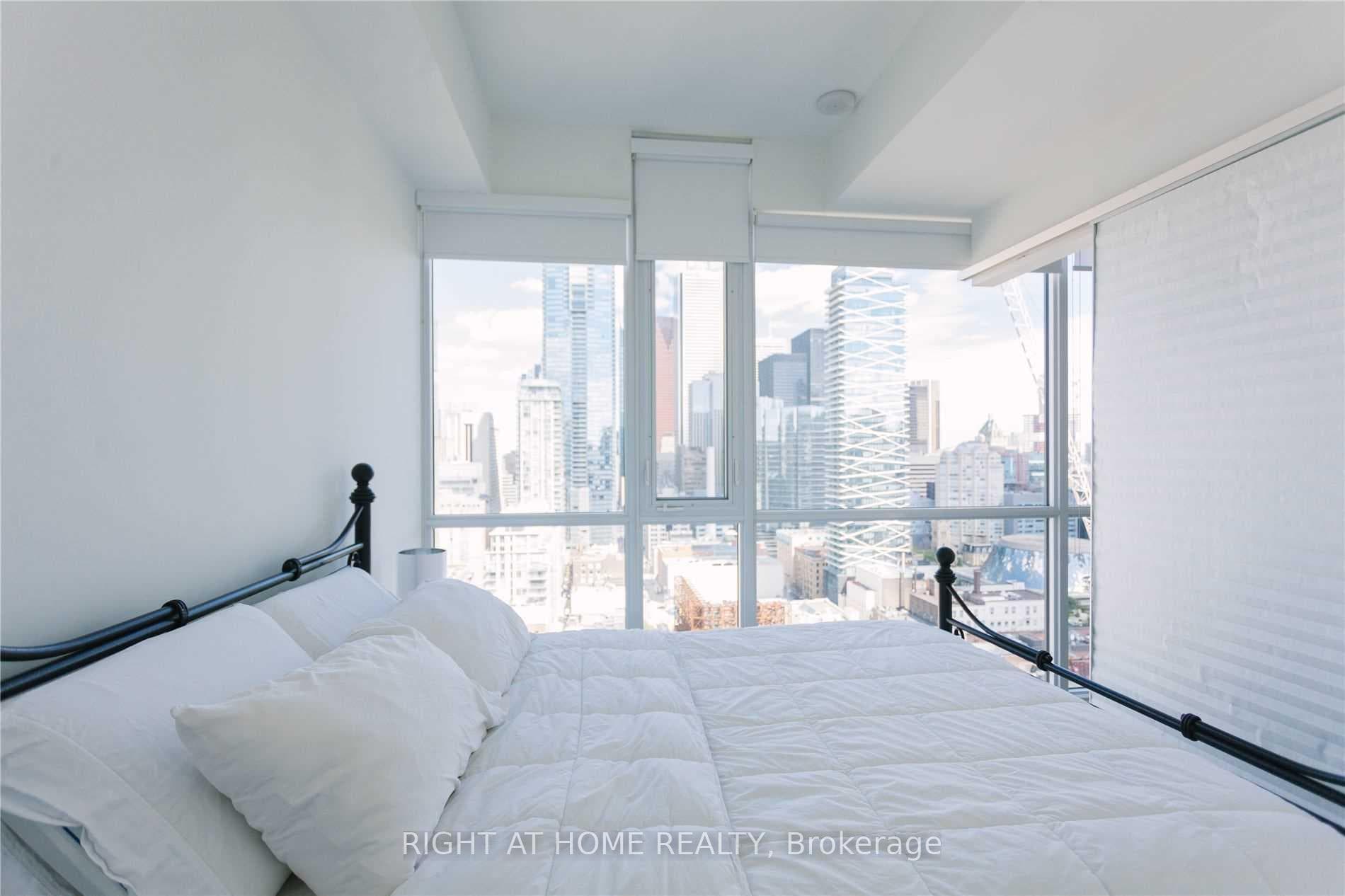 290 Adelaide Street Unit 2310 photo 9