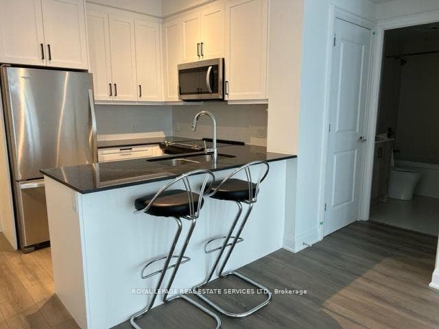 20 Gatineau Drive Unit 701 photo 3