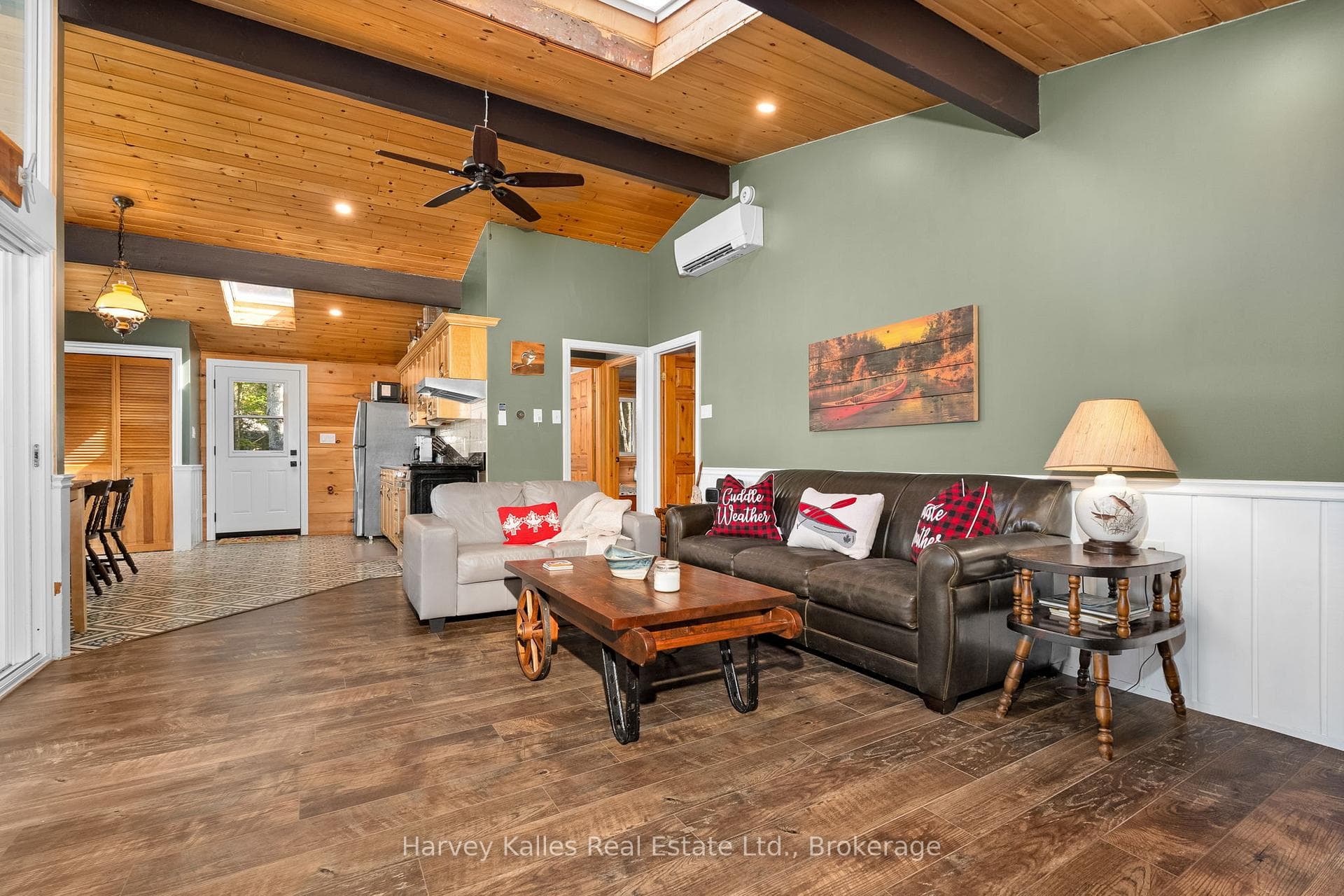 1003 Hollow Road photo 11