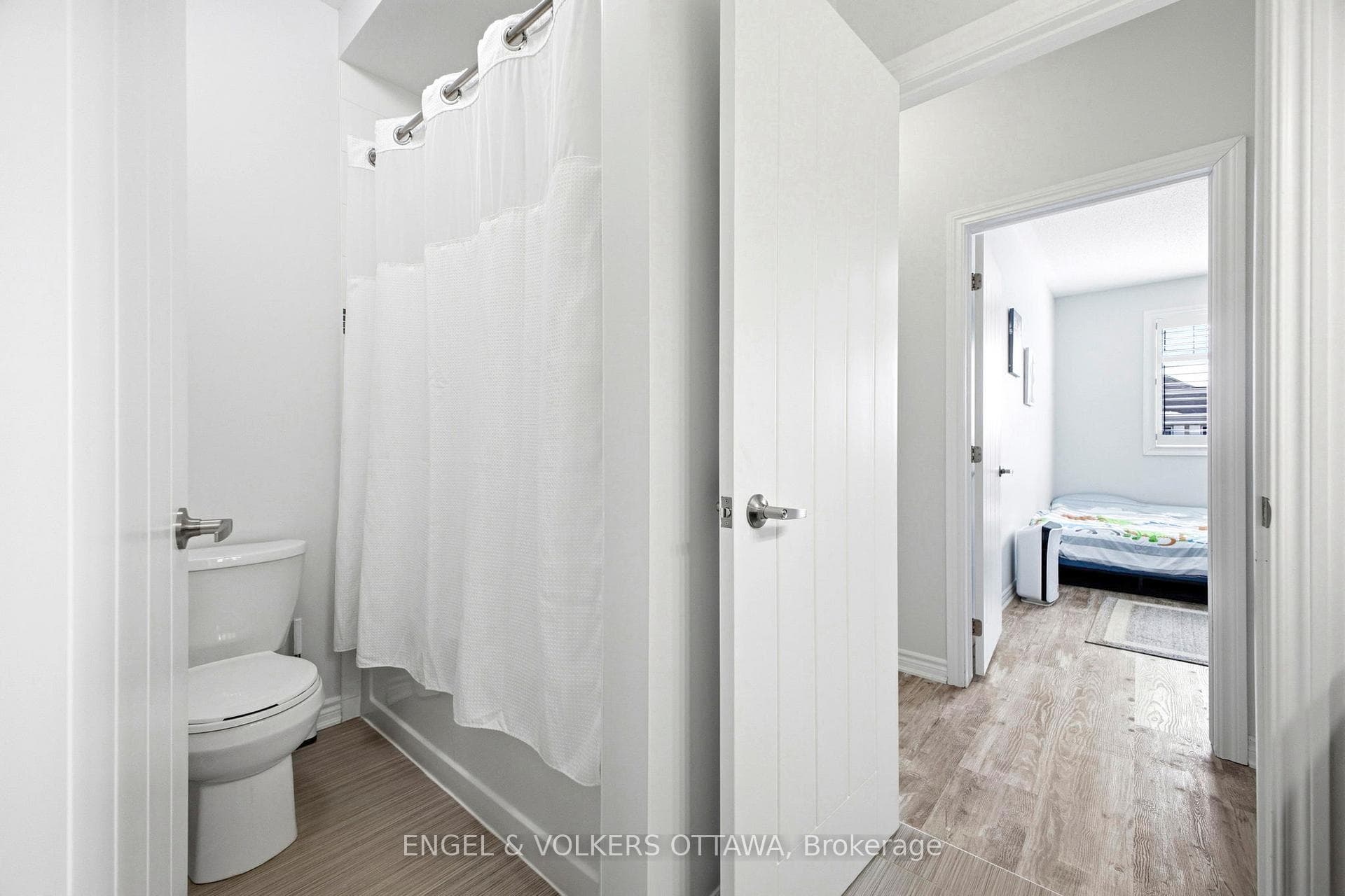 252 Rue Des Soldats Riendeau Street photo 28