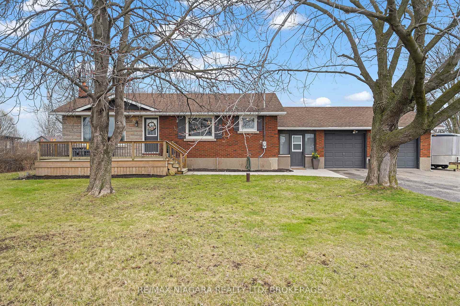2531 MILLER Road photo 1