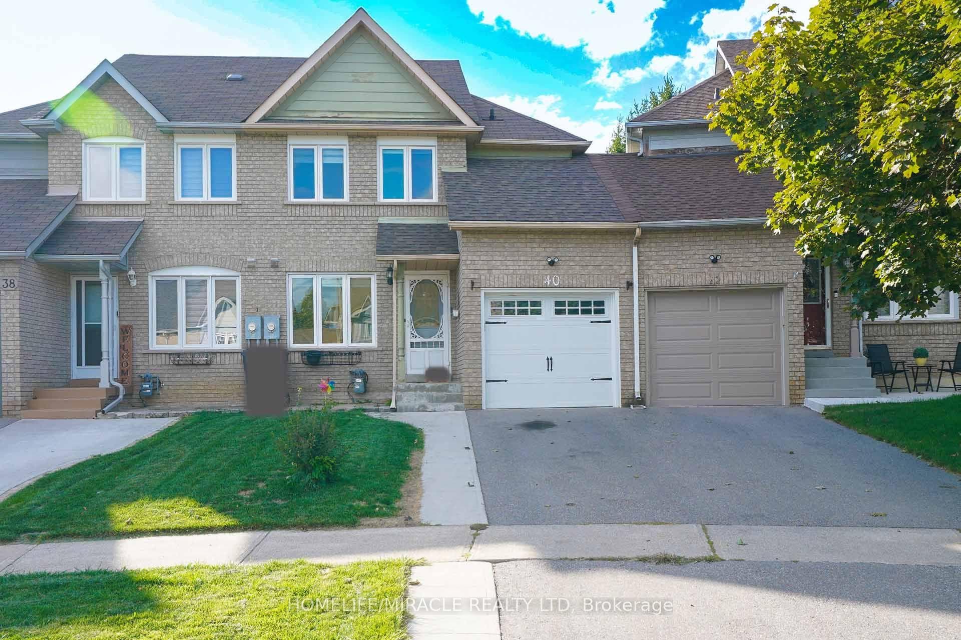40 Gardenia Way photo 1