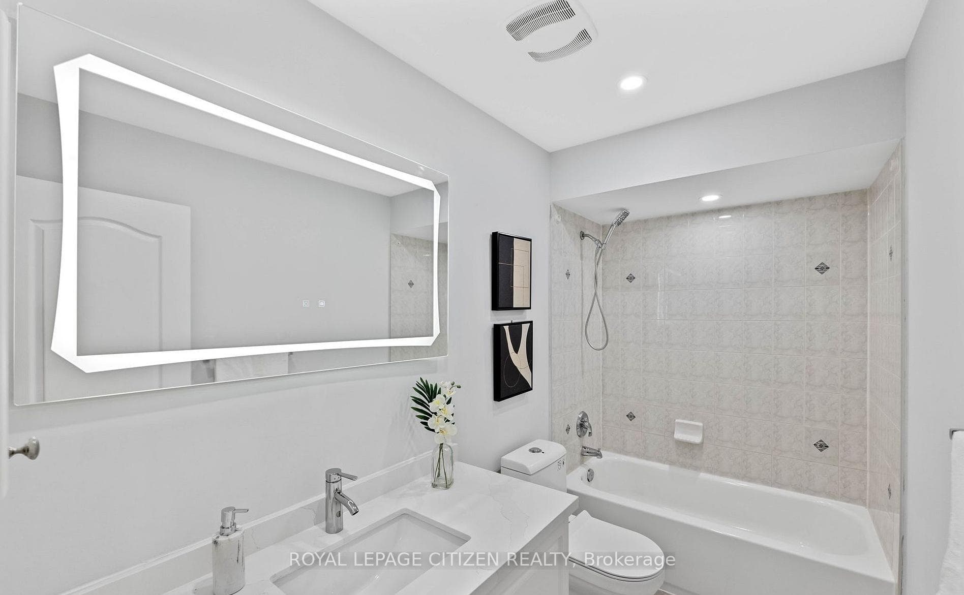 16 Marjoram Drive Unit Main photo 11