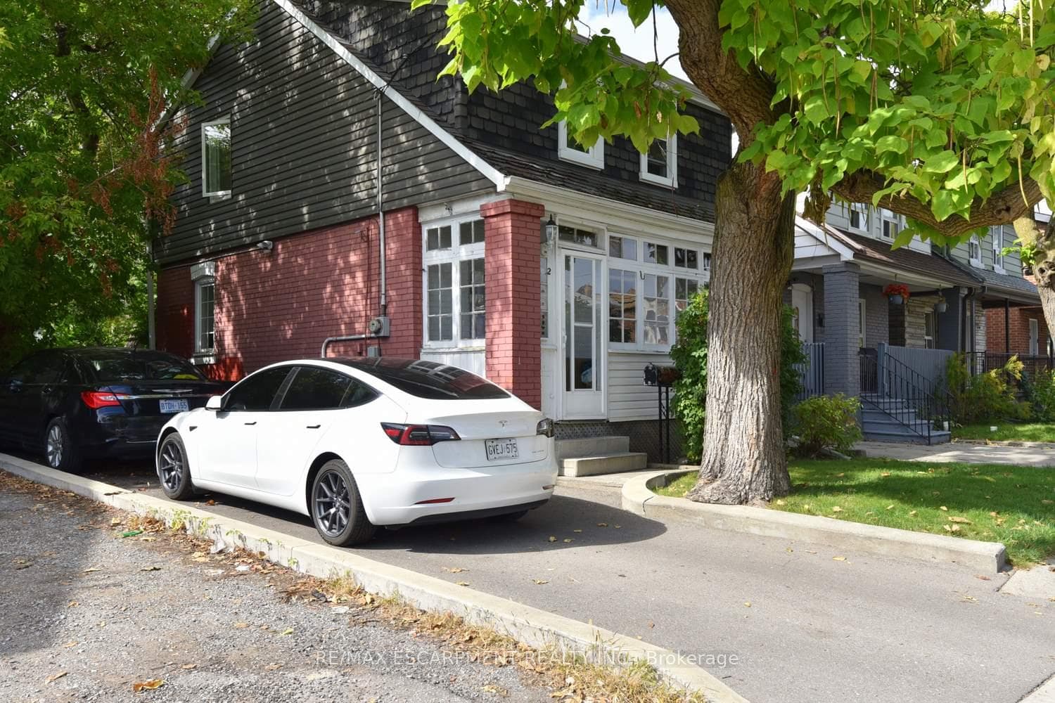 2 Watt Avenue photo 29