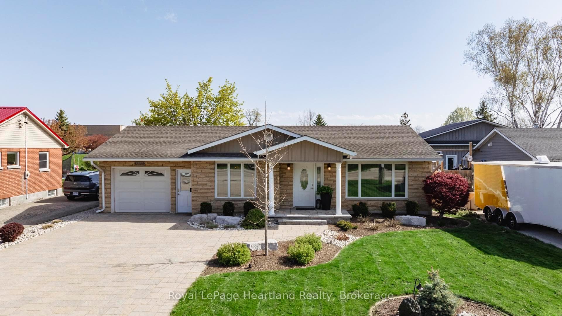 333 Ontario Street photo 1