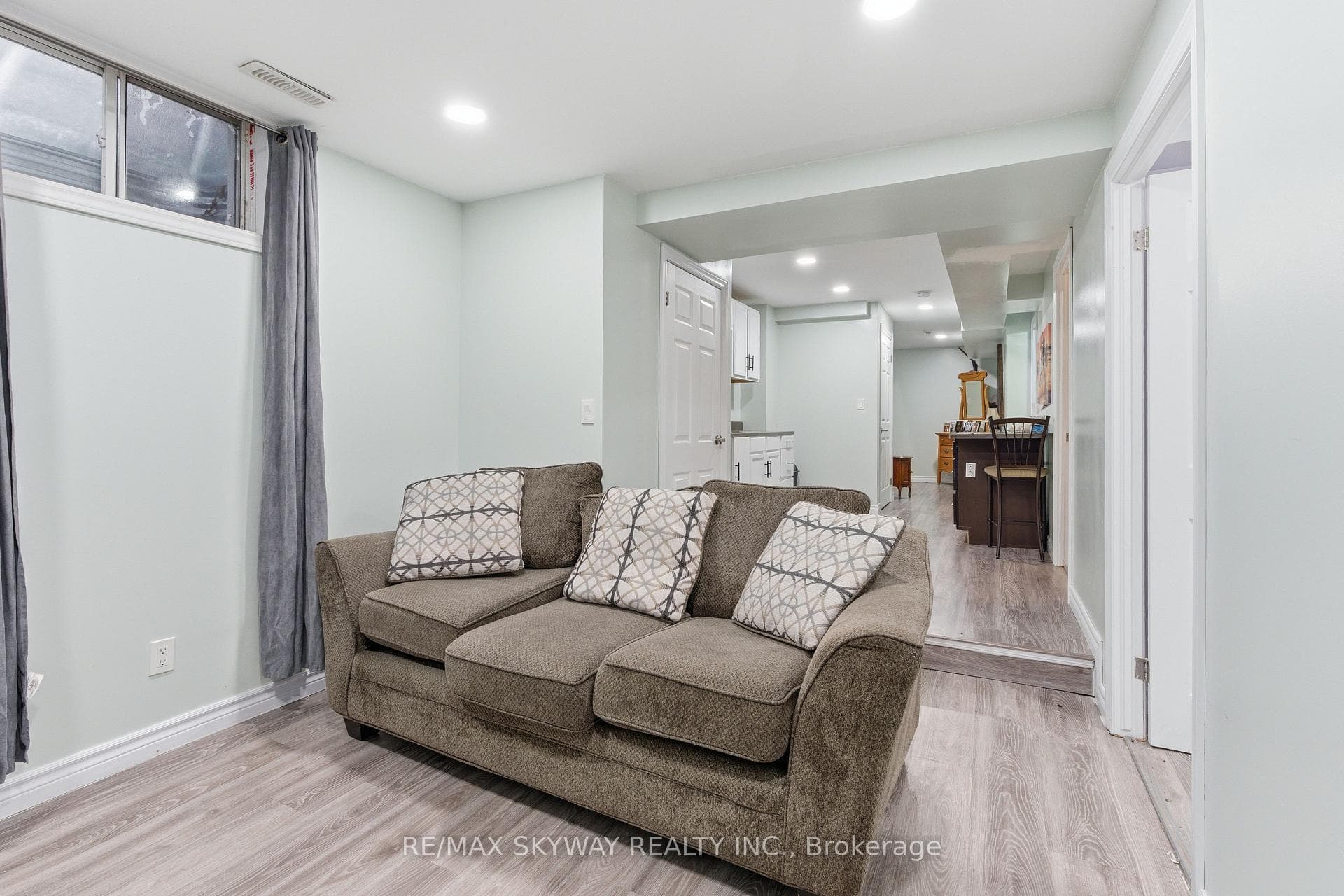 1185 Lawson Road photo 32