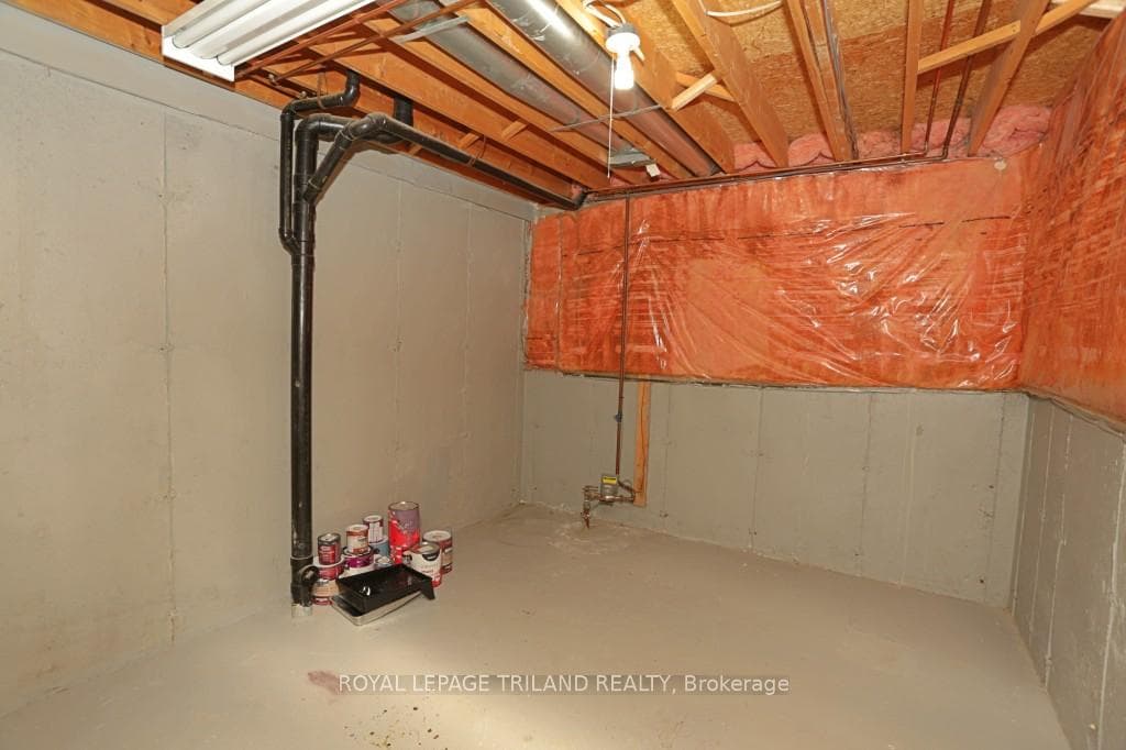 131 Bonaventure Drive Unit 2 photo 20
