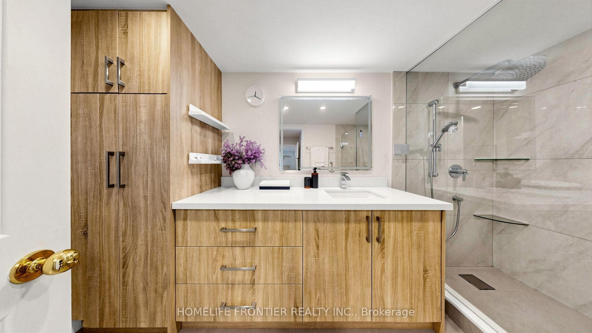 7825 Bayview Avenue Unit 1016 photo 19