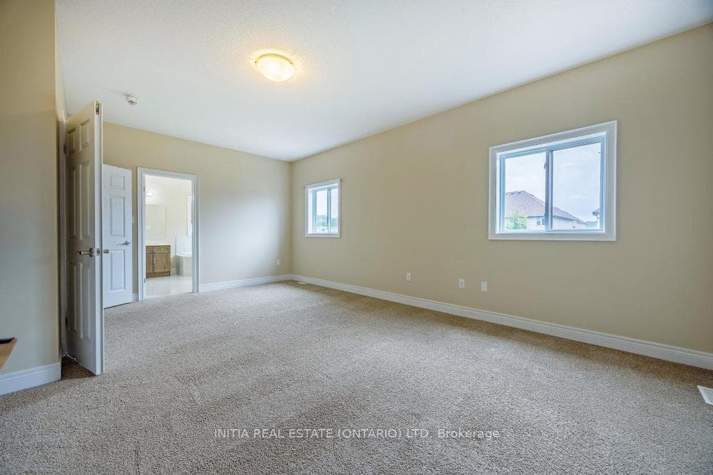 2396 Callingham Drive photo 16