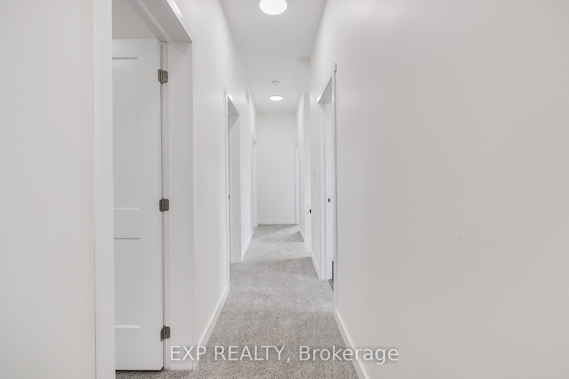 60 Clinton Street photo 20