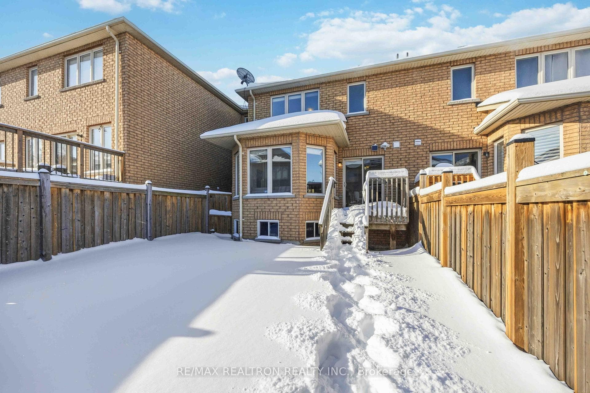 29 Winisk Street photo 39