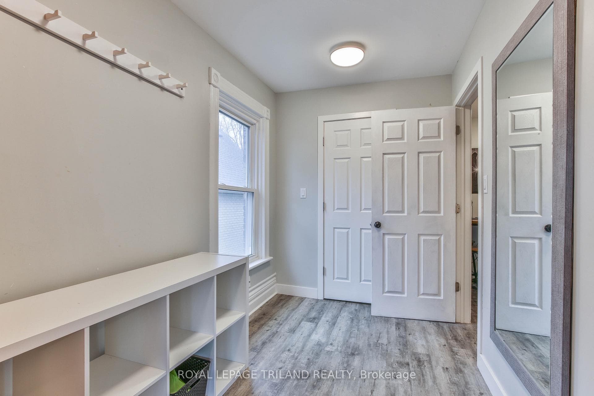 918 William Street Unit #Upper photo 15