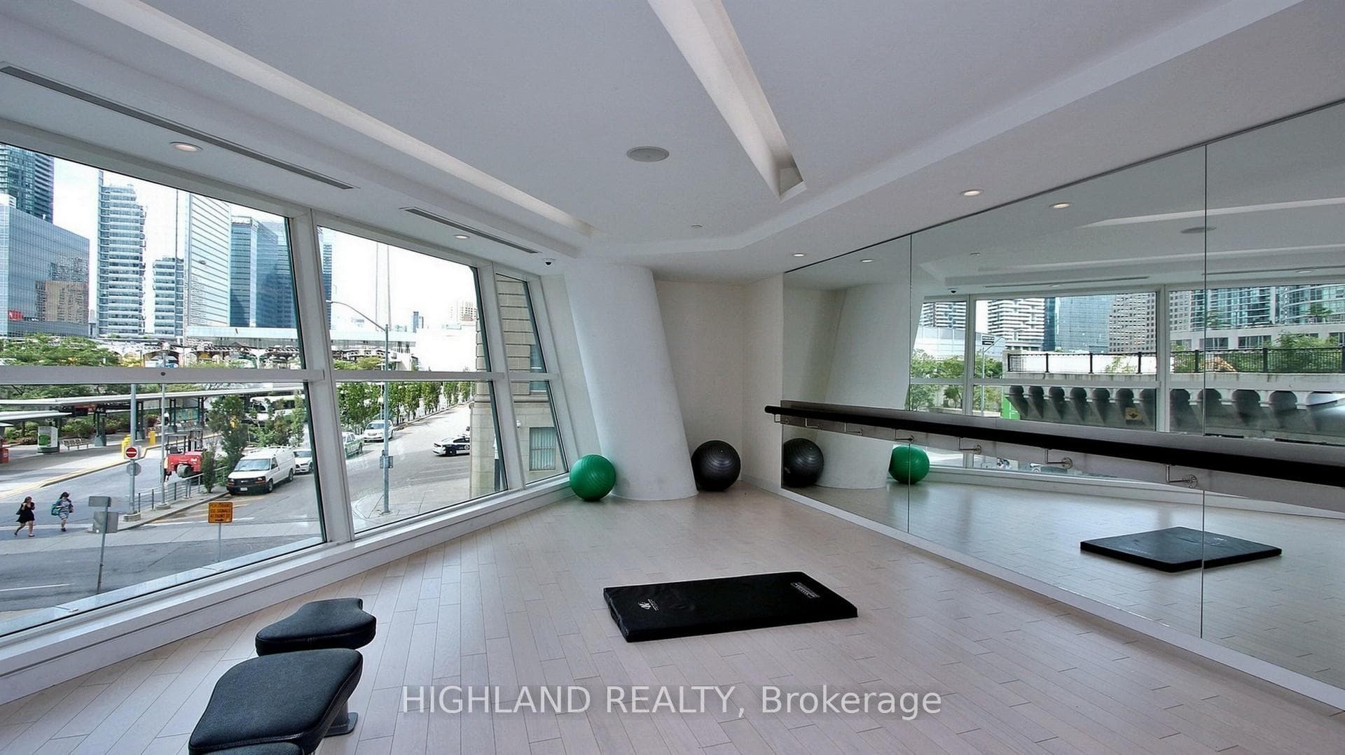 8 The Esplanade N/A Unit 2506 photo 12