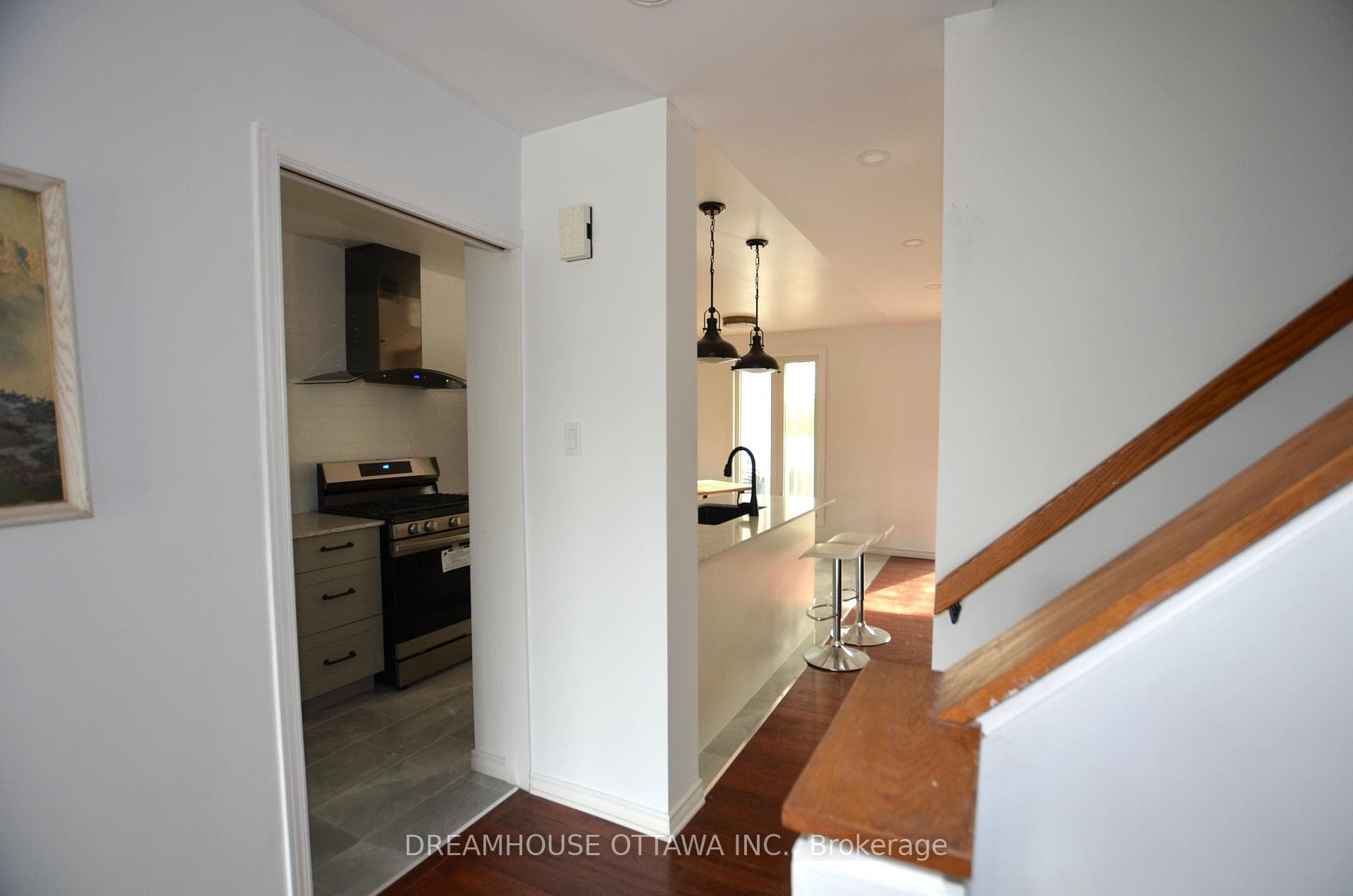16 Forsyth Lane photo 7