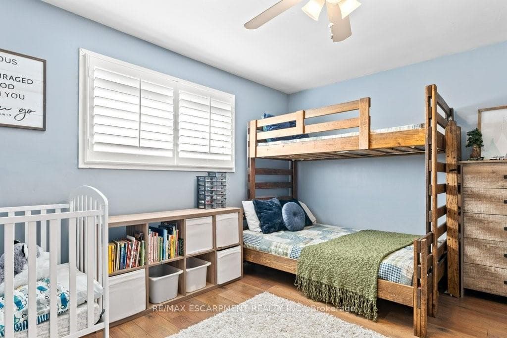 9793 Dickenson Road photo 14
