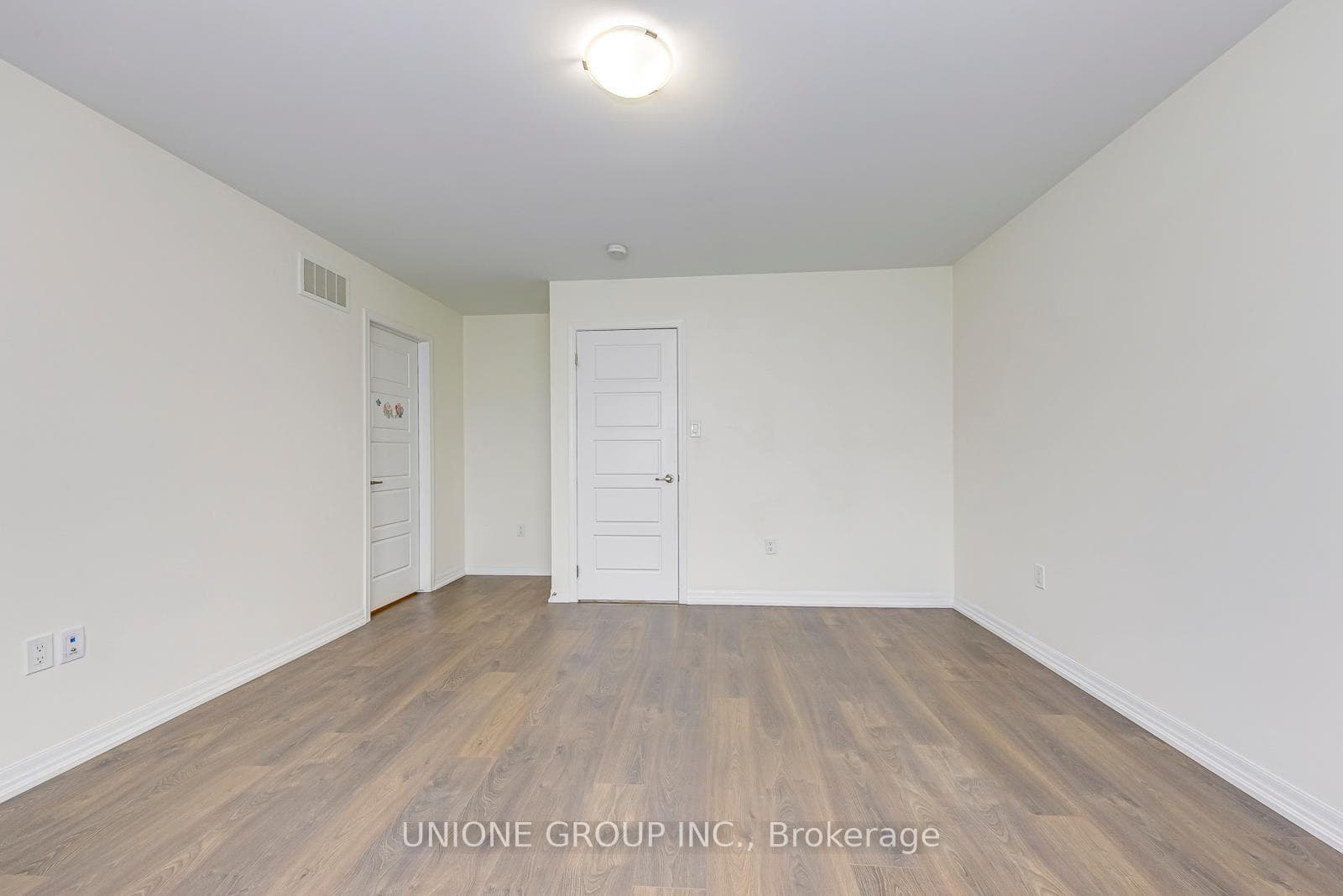 137 Grovewood Common N/A photo 27