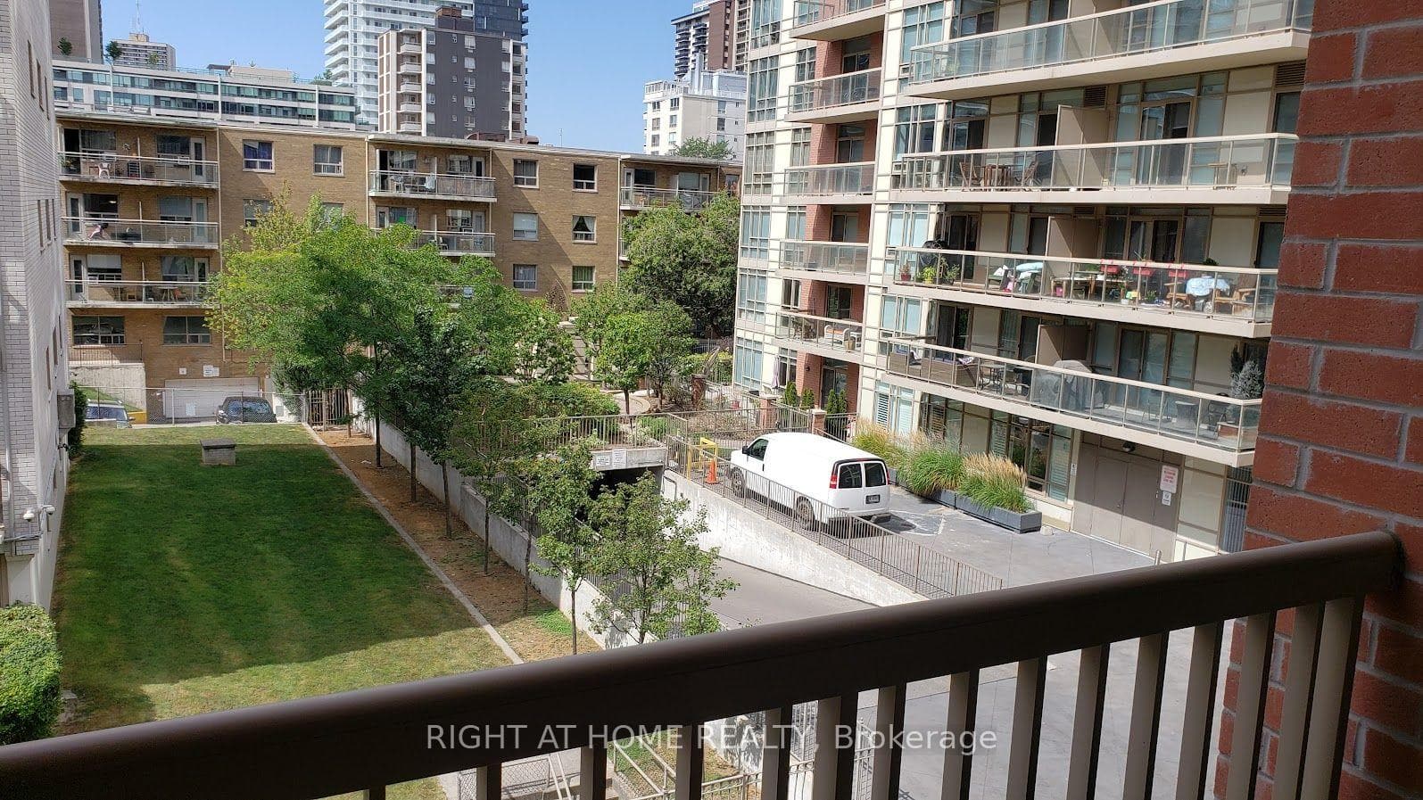 900 Mount Pleasant Road Unit 327 photo 19