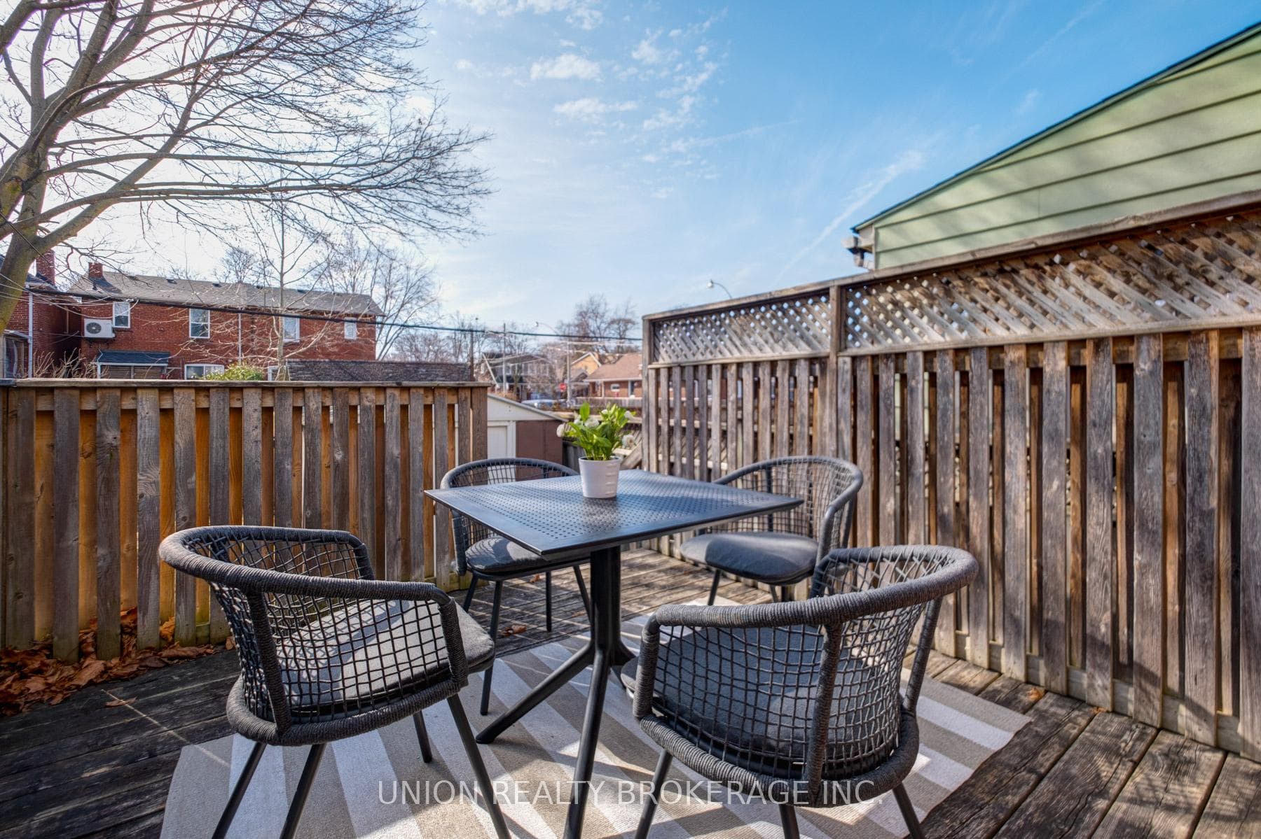 530 Victoria Park Avenue photo 24