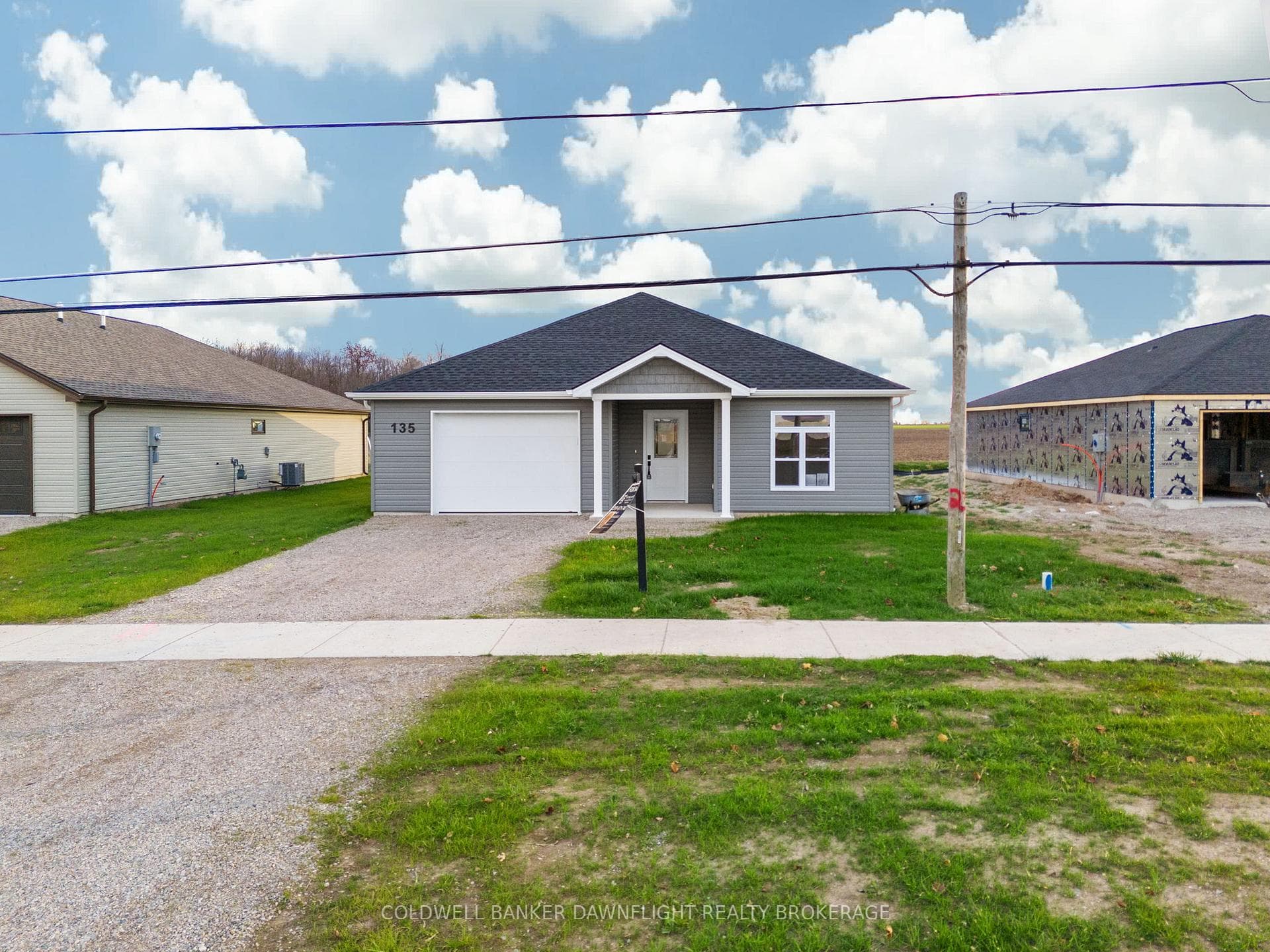 135 Victoria Avenue photo 34