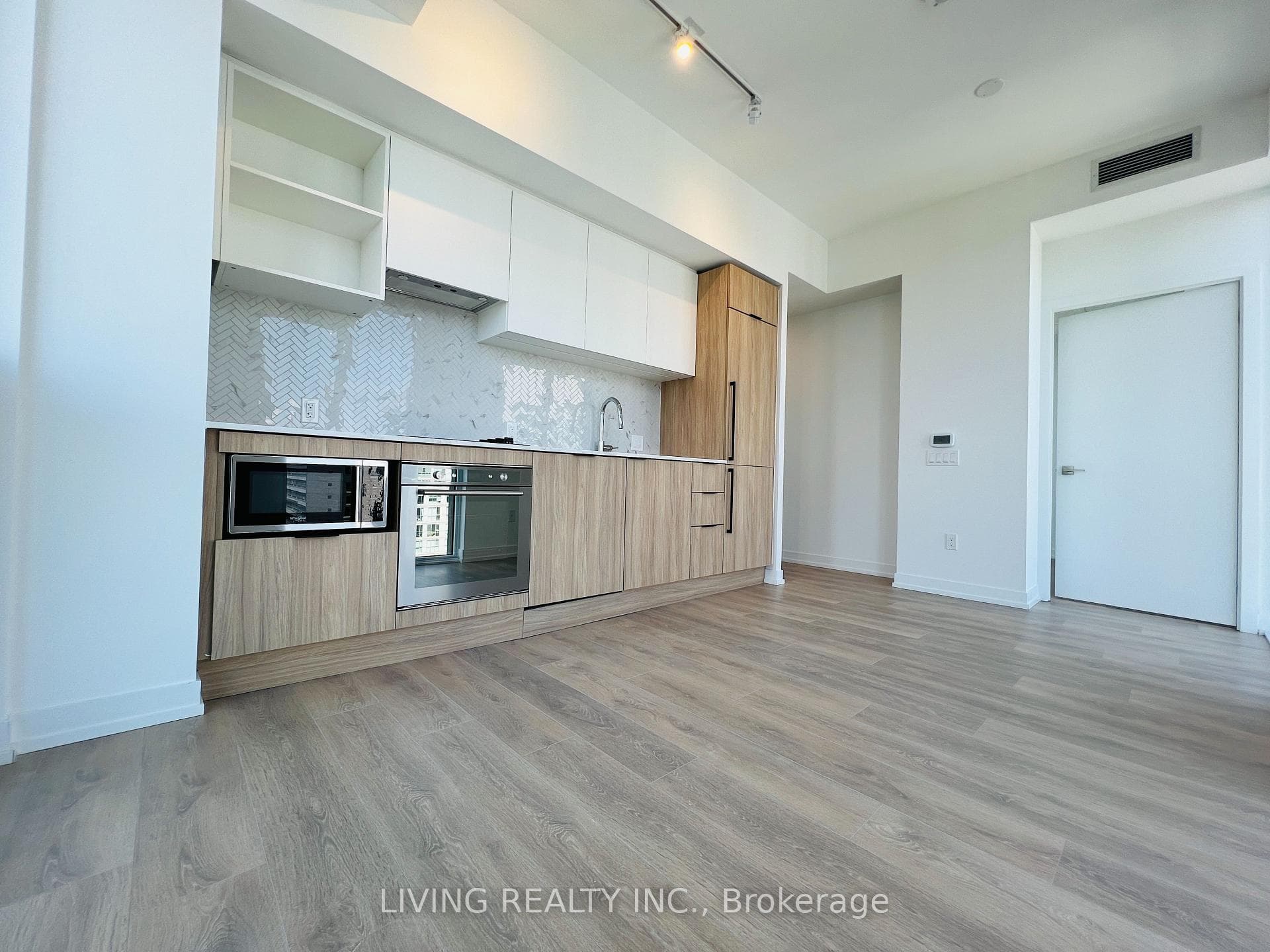 82 Dalhousie Street Unit 3503 photo 5