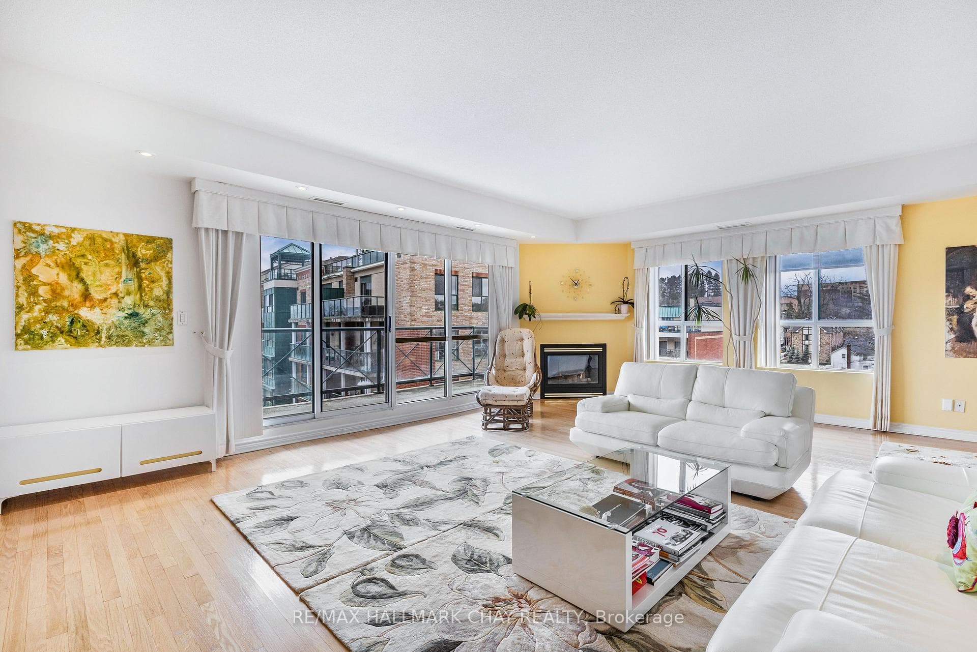 121 Woodbridge Avenue Unit 500 photo 5