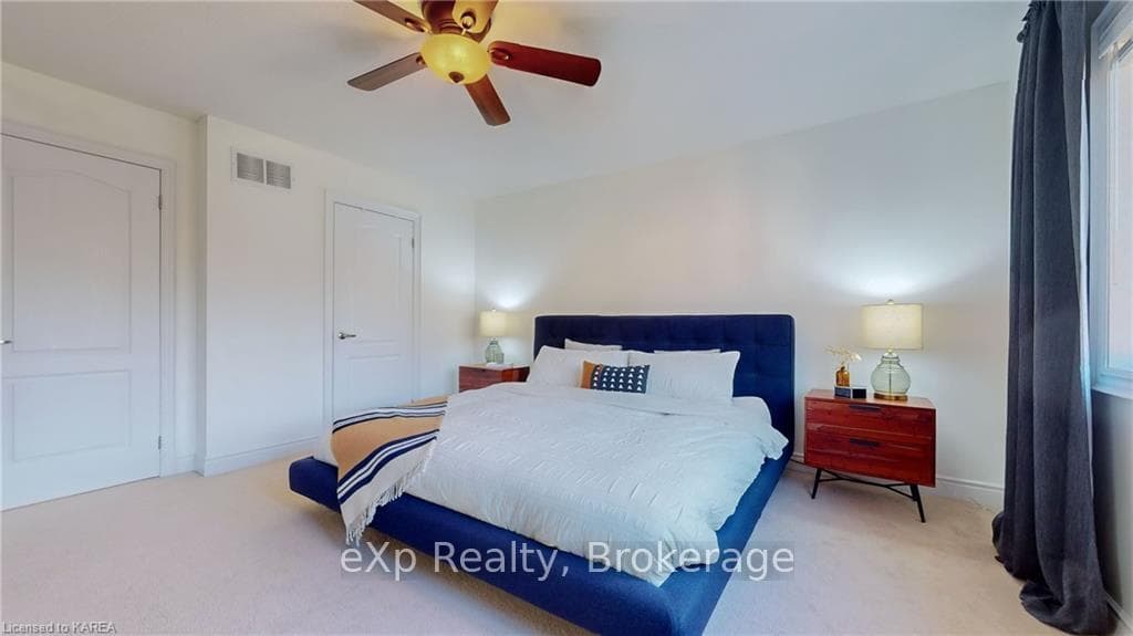 14 GRIGGLESTONE Lane photo 20