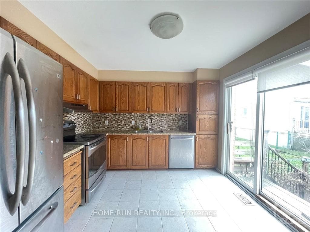 25 COVINGTON Place photo 5