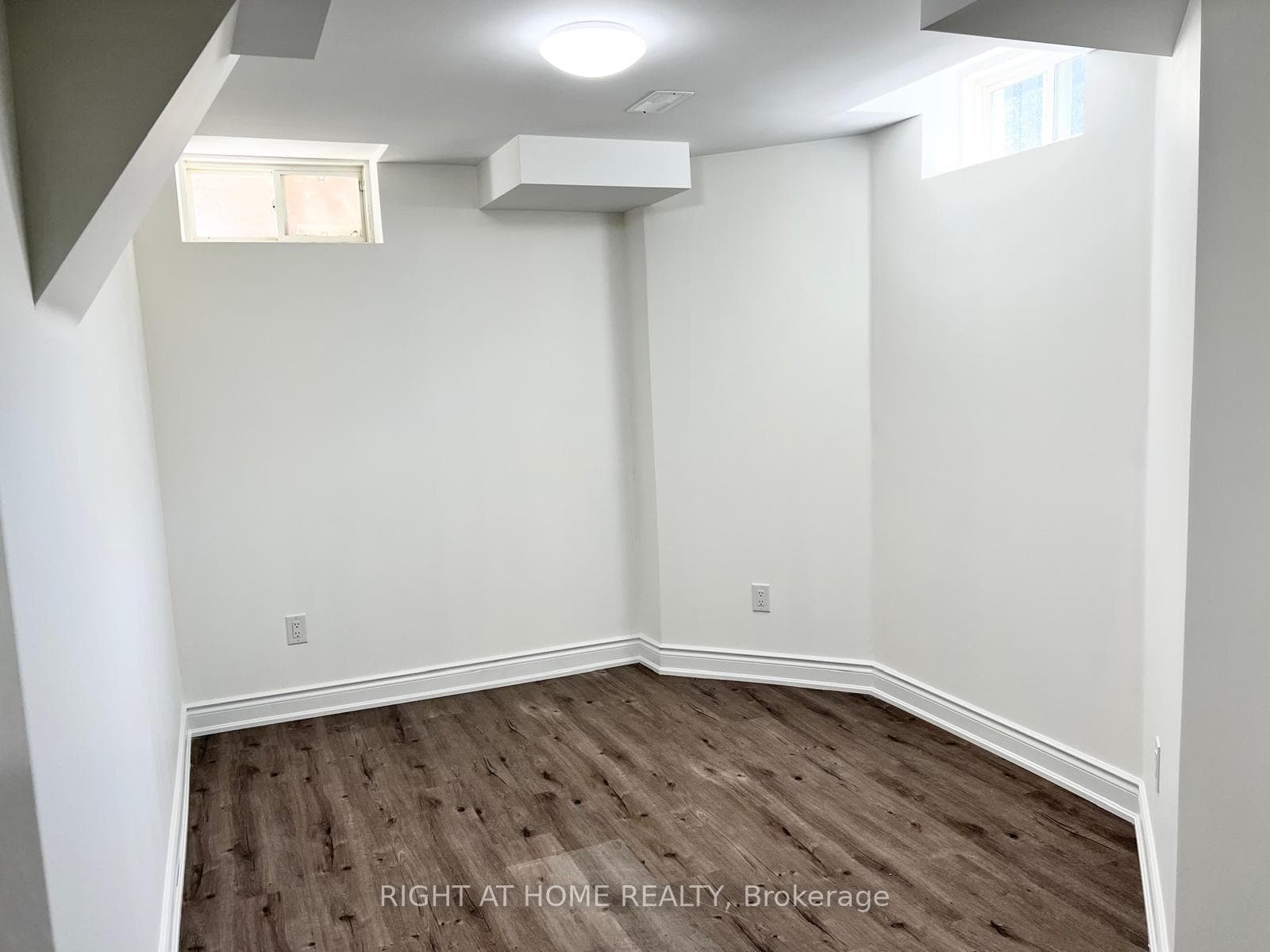 172 Southlake Boulevard Unit Bsmt photo 6