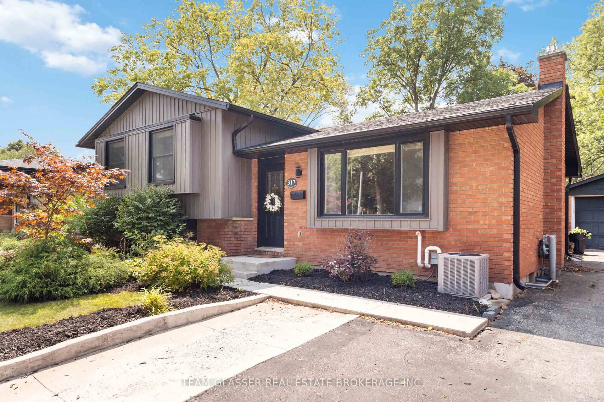 317 GRAND VIEW Avenue photo 3