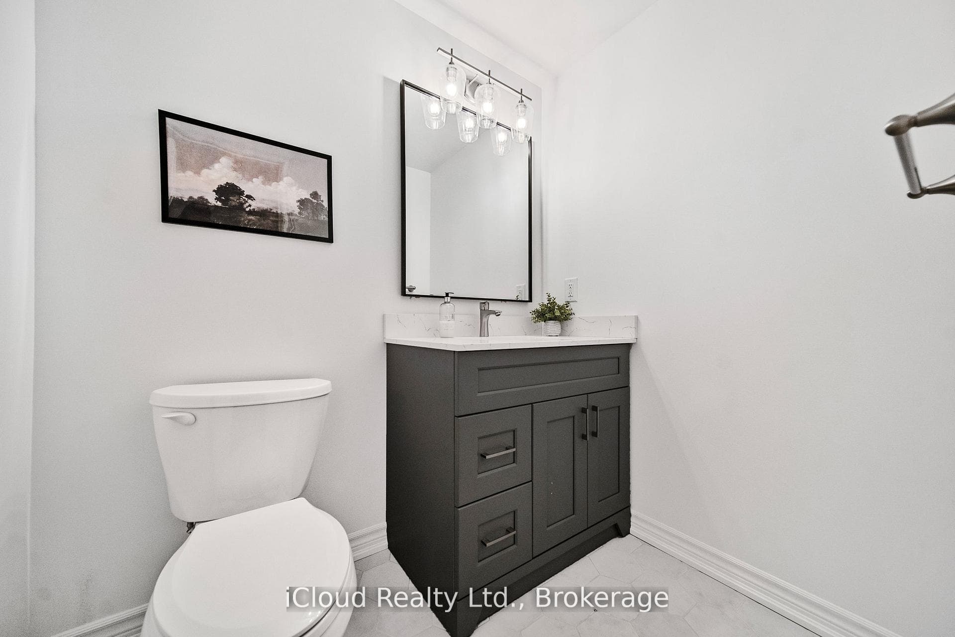 3327 Erasmum Street photo 29