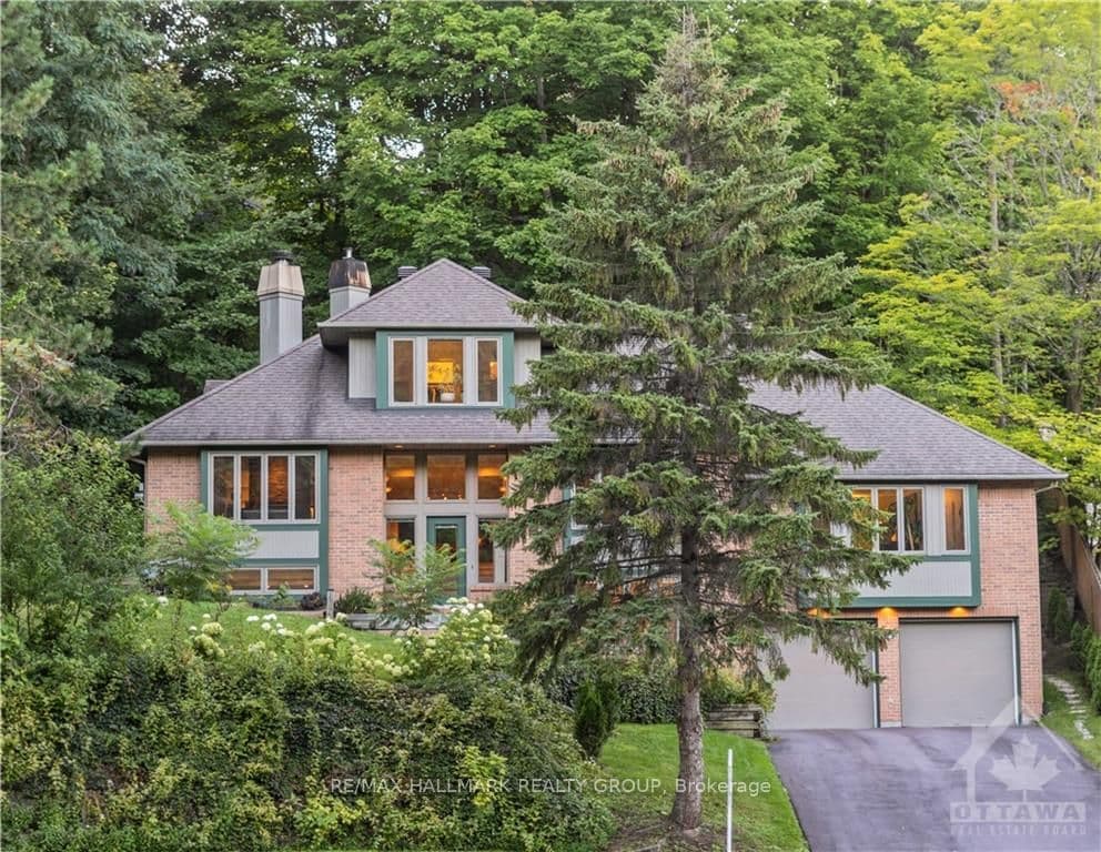800 NIVENS Place photo 1