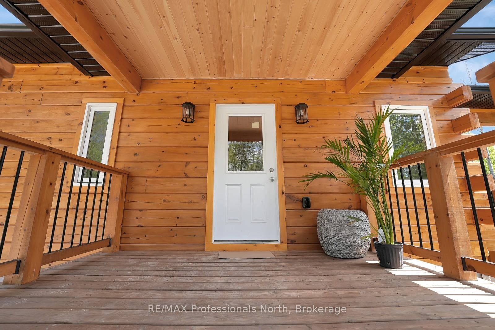 6587 Elephant Lake Road photo 5