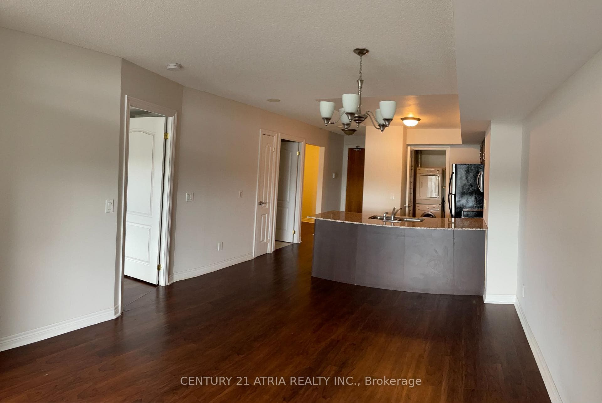 50 Disera Drive Unit 609 photo 1